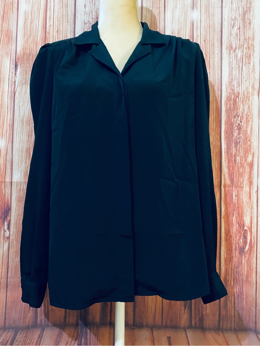 Women’s Size 8 Blouse Philippe Marques Black Button Down Long Sleeves Satin